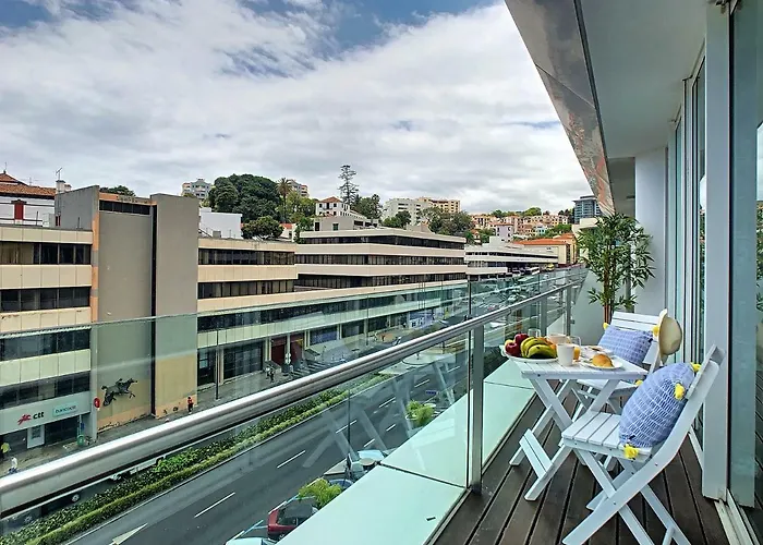 公寓 Sunniva By Lovelystay